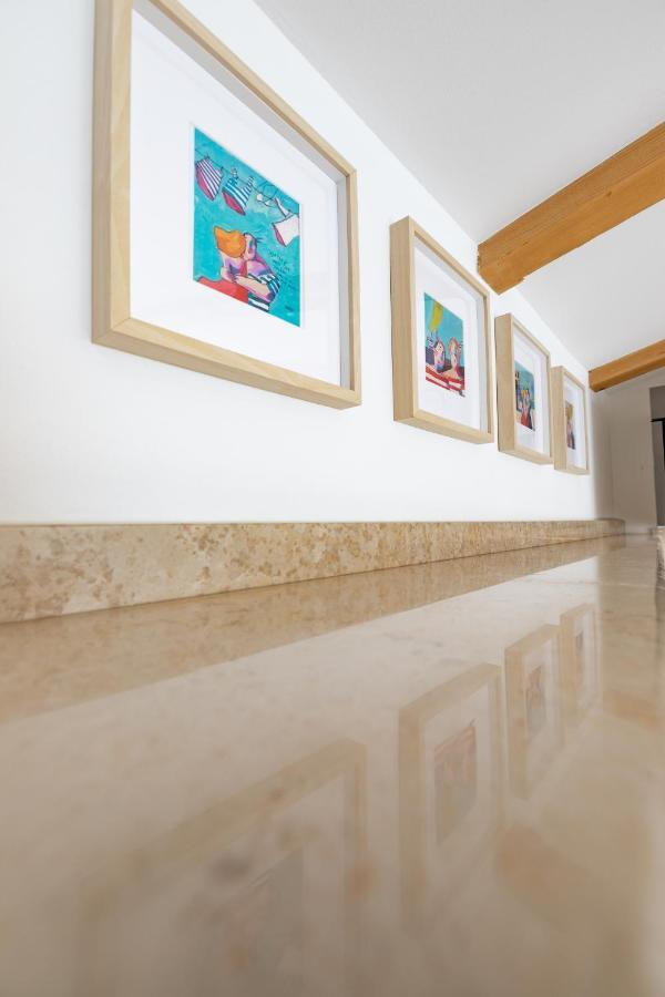 Seafront Baska Apartment Bagian luar foto