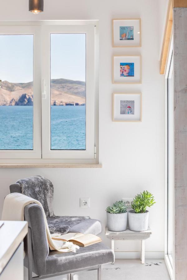 Seafront Baska Apartment Bagian luar foto